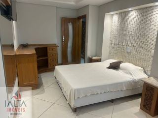 Cobertura com 3 Suítes a 100m da Praia em Condomínio Completo