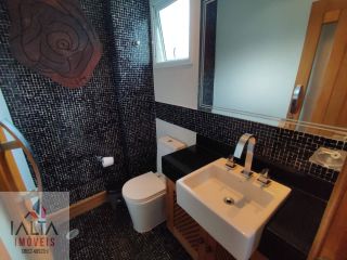 Cobertura com 3 Suítes a 100m da Praia em Condomínio Completo