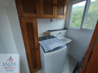 Cobertura com 3 Suítes a 100m da Praia em Condomínio Completo