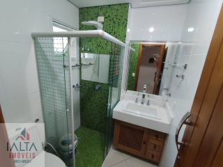 Cobertura com 3 Suítes a 100m da Praia em Condomínio Completo