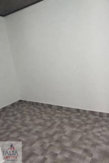 Casa no Centro Próxima ao Comércio com 3 Dormitórios e 2 Suítes