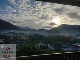 Apartamento Para Vender com 2 quartos 1 suítes no bairro Martim de Sá em Caraguatatuba