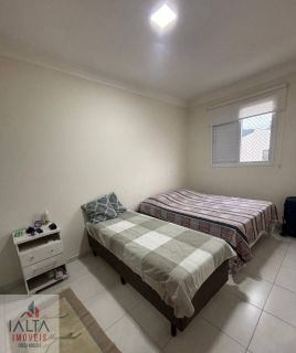 Apartamento duas suítes, próximo a orla!