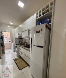 Apartamento duas suítes, próximo a orla!