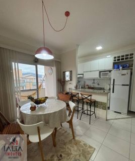 Apartamento duas suítes, próximo a orla!