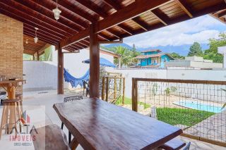 Casa à Venda em Condomínio Fechado – Conforto, Segurança e Lazer Completo!