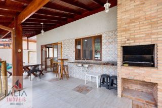 Casa à Venda em Condomínio Fechado – Conforto, Segurança e Lazer Completo!