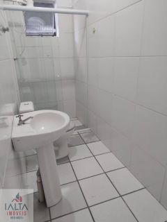 Casa com 1 Dormitório a 170m da Orla da Praia do Perequê-Açu