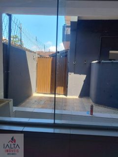 Casa com 1 Dormitório a 170m da Orla da Praia do Perequê-Açu