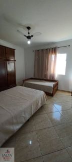 Apartamento a 50 metros da Praia Grande em Ubatuba – Oportunidade Imperdível!