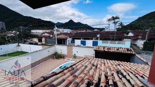 OPORTUNIDADE DE CASA PRÓXIMO AO CENTRO