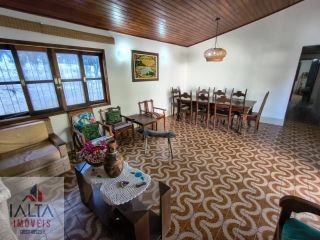 Casa próximo a orla!