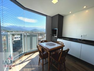 Apartamento no Centro – conforto, espaço e localização estratégica!