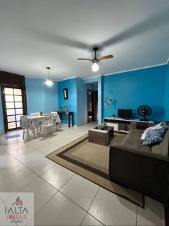 Apartamento espaçoso e funcional – conforto em cada detalhe!