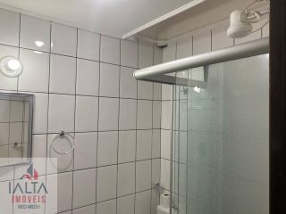 Triplex Mobiliado no Itaguá com 3 Quartos, Ar-Condicionado, Piscina e Ótima Localização Próxima às Praias