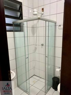 Triplex Mobiliado no Itaguá com 3 Quartos, Ar-Condicionado, Piscina e Ótima Localização Próxima às Praias