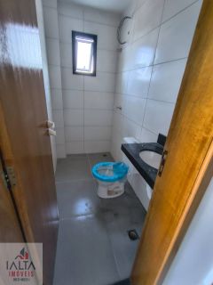 Apartamento bem localizado a poucos metros da orla!