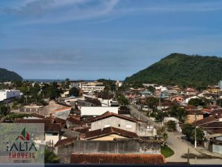 Apartamento bem localizado a poucos metros da orla!
