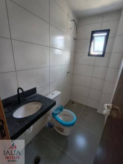 Apartamento bem localizado a poucos metros da orla!