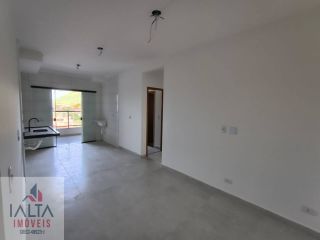 Apartamento bem localizado a poucos metros da orla!