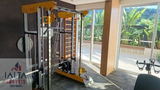 Cobertura Exclusiva frente para o mar!