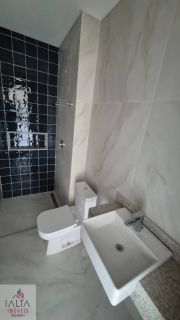 Cobertura Exclusiva frente para o mar!