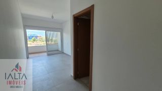 Cobertura Exclusiva frente para o mar!