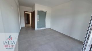 Cobertura Exclusiva frente para o mar!