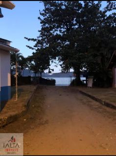 Casa charmosa próximo a orla!
