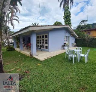 Casa charmosa próximo a orla!