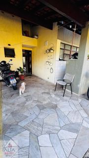 CASA EM CONDOMÍNIO CHARMOSA E ACONCHEGANTE PERTINHO DA PRAIA MARTIM DE SÁ