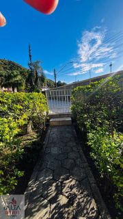CASA EM CONDOMÍNIO CHARMOSA E ACONCHEGANTE PERTINHO DA PRAIA MARTIM DE SÁ
