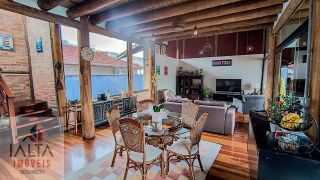 LINDA CASA (REFÚGIO) PRA VENDA NA MARTIM DE SÁ