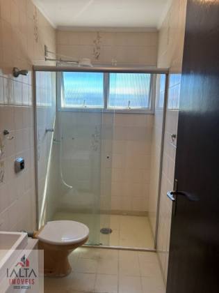 Apartamento mobiliado com 2 Dormitórios (1 Suíte) e Solarium Gourmet a 250m da Orla no Itaguá