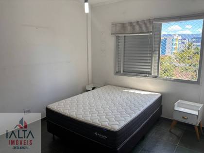 Apartamento mobiliado com 2 Dormitórios (1 Suíte) e Solarium Gourmet a 250m da Orla no Itaguá