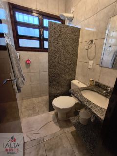 Casa Completa com 3 Dormitórios, 2 Suítes, Espaço Gourmet e Suíte externa