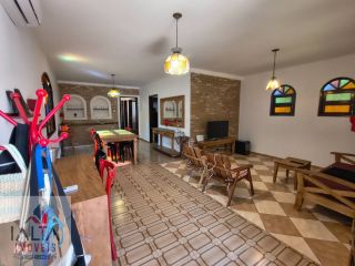 Casa Completa com 3 Dormitórios, 2 Suítes, Espaço Gourmet e Suíte externa