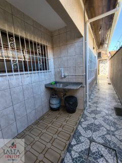 Casa Completa com 3 Dormitórios, 2 Suítes, Espaço Gourmet e Suíte externa