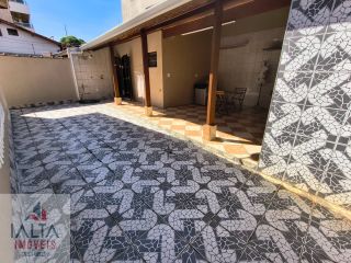 Casa Completa com 3 Dormitórios, 2 Suítes, Espaço Gourmet e Suíte externa