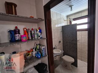 Casa Completa com 3 Dormitórios, 2 Suítes, Espaço Gourmet e Suíte externa