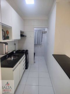 Apartamento Espaçoso e Mobiliado com 2 Dormitórios (1 Suíte) no Itaguá