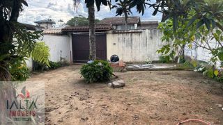 Terreno Comercial de 450m² no Jardim Carolina com 2 Comércios e Casa Residencial – Excelente Oportunidade de Investimento