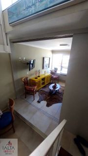 Apartamento Duplex Mobiliado a 80m da Praia com Solarium Privativo e Vista Panorâmica do Mar