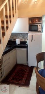Apartamento Duplex Mobiliado a 80m da Praia com Solarium Privativo e Vista Panorâmica do Mar