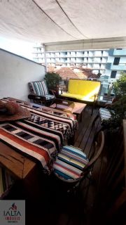 Apartamento Duplex Mobiliado a 80m da Praia com Solarium Privativo e Vista Panorâmica do Mar