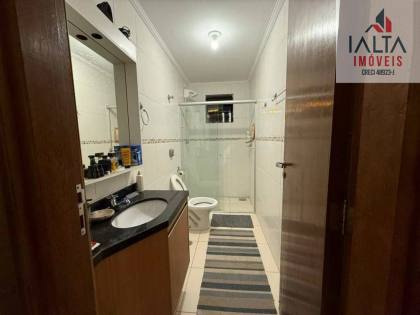 Apartamento Amplo e Mobiliado para Locação Definitiva no Itaguá – a 600m da Orla.