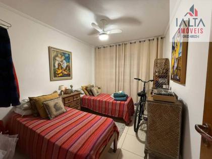 Apartamento Amplo e Mobiliado para Locação Definitiva no Itaguá – a 600m da Orla.