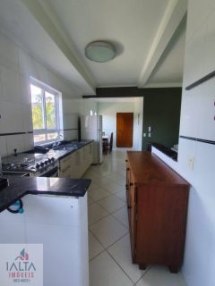 ? APARTAMENTO PORTEIRA FECHADA A 350M DA PRAIA MARTIM DE SÁ EM CARAGUATATUBA