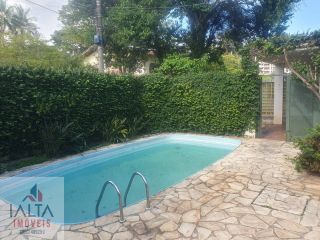 Casa Para Vender com 5 quartos 1 suítes no bairro Sumaré em Caraguatatuba