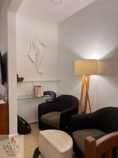 Casa mobiliada em condomínio fechado na Maranduba – conforto, lazer e segurança no litoral!